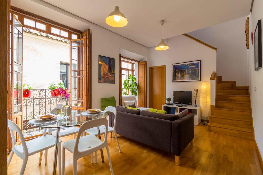 La Casa Del Conde De Gelves Apartments Seville Room photo
